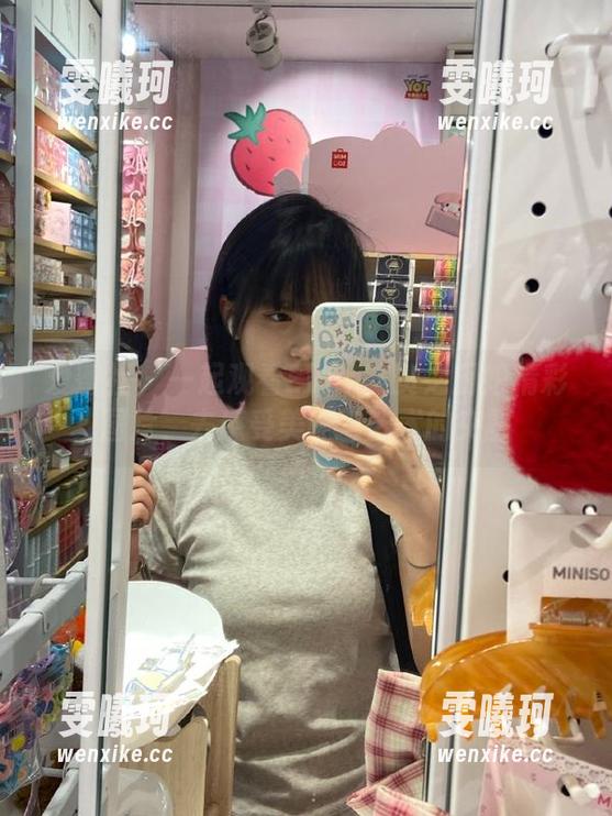 爱蜜社-Evon陈赞之 爱蜜社 - 一起观看Evon陈赞之厨娘精彩图片,去感受美味与艺术的交融