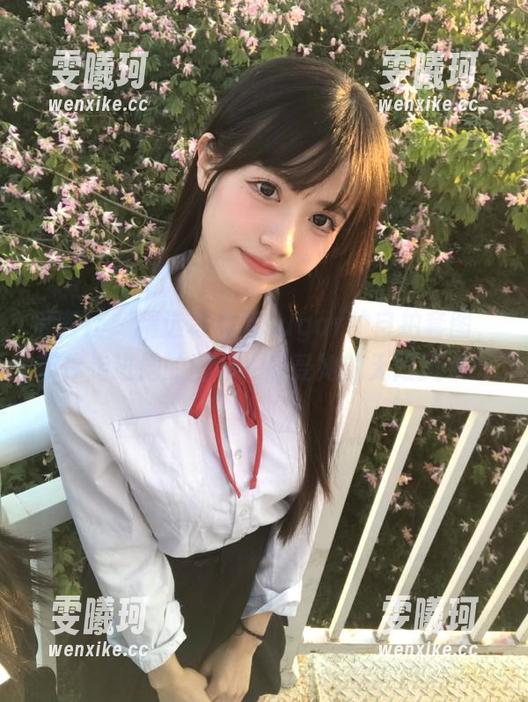 爱蜜社-杨晨晨sugar 爱蜜社 - 精选杨晨晨sugar的自拍套图,带你走进她的世界,感受她的无限风采!