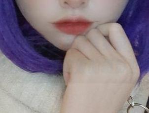 疾走可可的温泉巫女写真实录，原图资源带你进入梦幻般的摄影世界