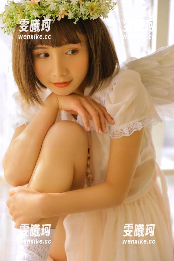 白龙猫女 微密圈 - 白龙猫女夏天特辑合集:融合活力与灵动,写真图册中的别样风景!