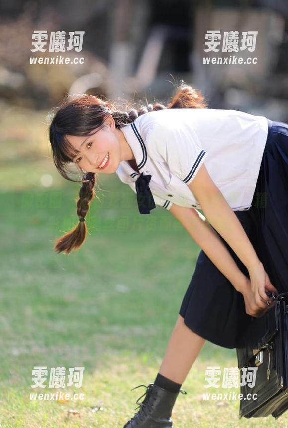 白龙猫女 微密圈 - 逛白龙猫女的空姐2.0世界,精彩加长黑丝图片资源等你探索!