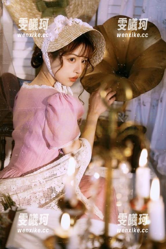 白龙猫女 微密圈 - 带你领略白龙猫女独特魅力,牛奶长靴写真作品集最新更新尽在其中!