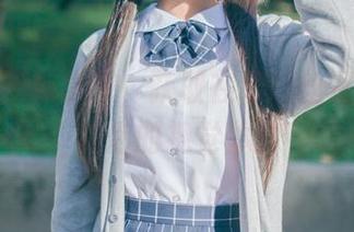 联系神乐坂真东，获取在线肉丝资源，丰富你的视觉体验