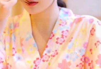 秀人网 – 私房写真与剧情交织，Elise谭晓彤教你如何展现真实自我