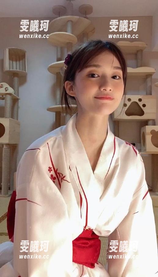 秀人网-Jennifer小若 秀人网 - Jennifer小若私房女孩合集:记录光影中的每一份纯真与热爱