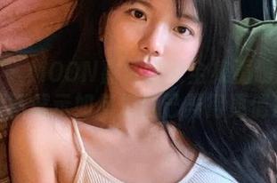 秀人网 – MOON嘉依睡衣全集重磅来袭：原图展示如何把自己弄得更俏皮