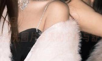 秀人网 – 品味Mina米娜居家写真，感受无圣光图片带来的宁静与舒适
