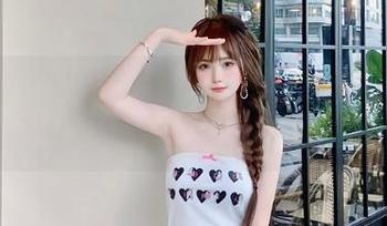 秀人网 – 想知道Luvian的裤里丝有多惊艳？快来看看我们的精选图库！