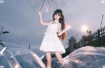 秀人网 – 探索伊诺温柔作品集：你不可错过的摄影资源合集