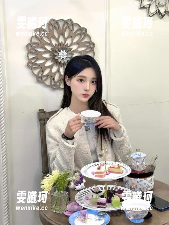秀人网-卓琳妹妹_jolin 秀人网 - 看卓琳妹妹_jolin的学妹写真,美图图集中的无尽青春气息