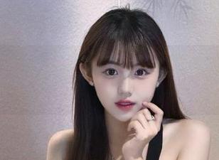 秀人网 – 时尚与可爱的结合，卓芷伊EricA制服原图和图册让你一看就醉！
