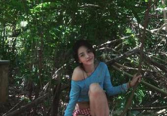 秀人网 – 追忆青春时光，“周于希dummy校服”高清写真分享让你重温校园的无忧与欢笑，感动满满！
