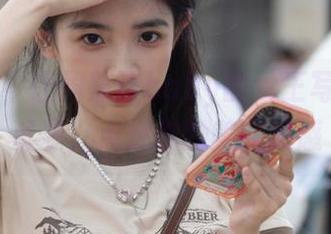 秀人网 – 让周慕汐baby的女王写真作品资源，点燃你的美丽灵感