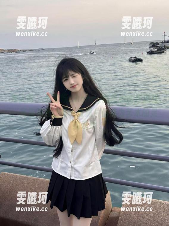 秀人网-小蛮妖_honey 秀人网 - 小蛮妖_honey的自拍创作旅程:高清美图让每一张照片都成为艺术的灵魂表达