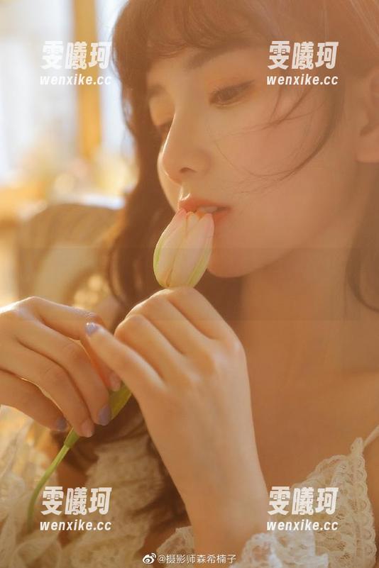 秀人网-小逗逗 秀人网 - 细腻呈现小逗逗JK写真作品集,为你讲述青春与梦想的故事