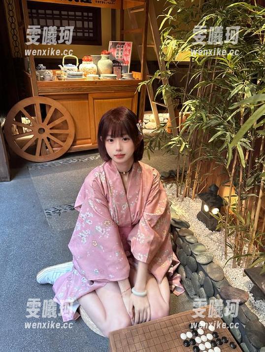 秀人网-戴允祺zoe 秀人网 - 戴允祺zoe自拍写真合集:记录每一个动人瞬间的美好时光