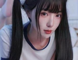 秀人网 – 油田溪溪最新高清婚纱作品分享，传递纯粹而美好的情感