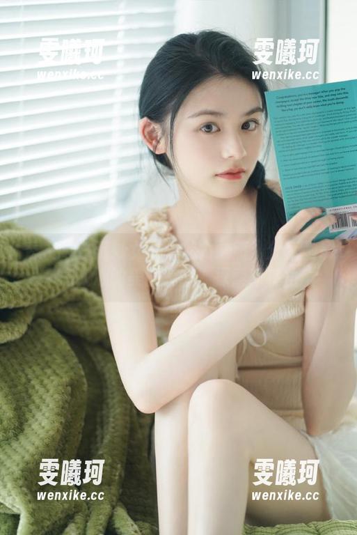 秀人网-清妙 秀人网 - 清妙女王的魅力之旅:分享她震撼人心的美丽套图,探索新视角