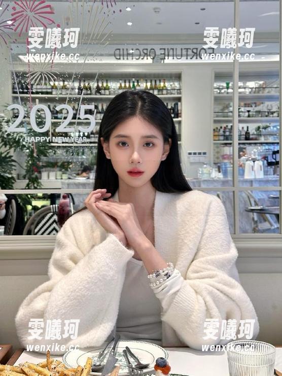 秀人网-糯美子 秀人网 - 糯美子眼镜主题写真,免费原图下载,尽情享受视觉盛宴