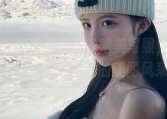 秀人网 – 厨娘陆萱萱的唯美写照，网盘下载让你随时欣赏她的美丽风采！