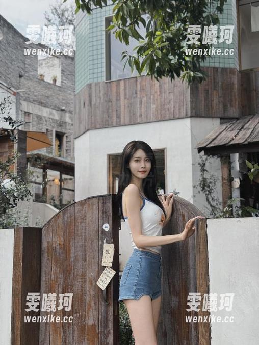 秀人网-陆萱萱cecillia 秀人网 - 精致泳装!陆萱萱cecillia在线分享她的最新魅力图片,快来围观!