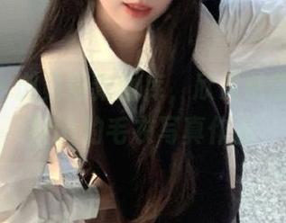 秀人网 – 浏览最新图库，欣赏陆萱萱cecillia的毛衣写真作品