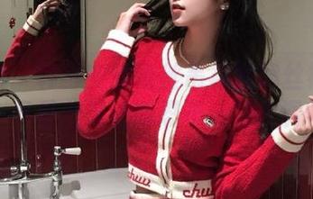 秀人网 – 韩静安的蕾丝吊裙睡裙丝袜图包，真是美得让我忍不住自我调侃