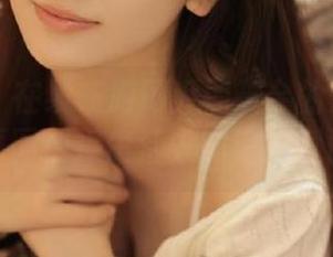 秀人网 – 在线畅游顾乔楠天台的艺术写真，原图捕捉生活中的诗意瞬间。