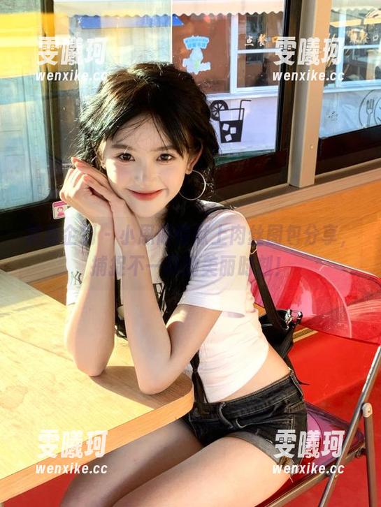 紧急企划-小恩 紧急企划 - 小恩倾情献上肉丝图包分享,捕捉不一样的美丽时刻!