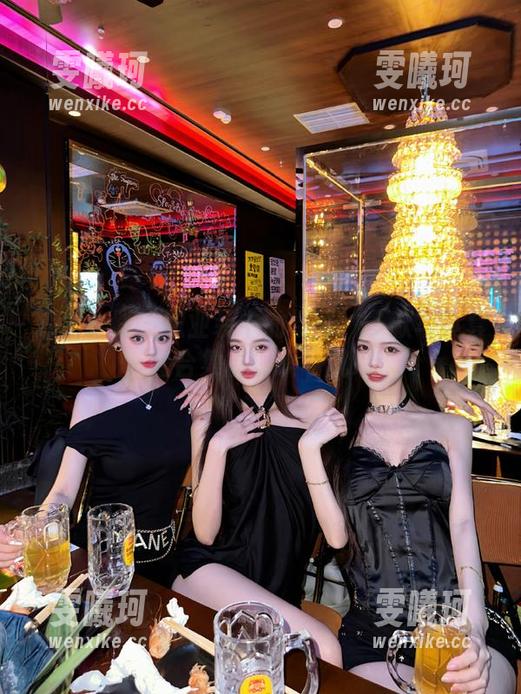 紧急企划-樱可 紧急企划 - 职业装中的樱可:多款写真套图合集展现职场风采