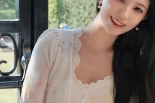 紧急企划 – 探索见希w天使的神秘魅力，写真合集全网盘下载！