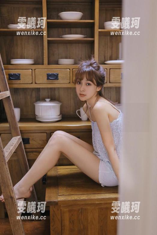 美媛馆-糯美子MINIbabe 美媛馆 - 糯美子MINIbabe与蕾丝的魅惑之旅:精准捕捉每个精彩瞬间的写真图集
