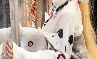 花铃Hana私拍套图大揭秘，纯白色调展现出少女无畏的梦想！