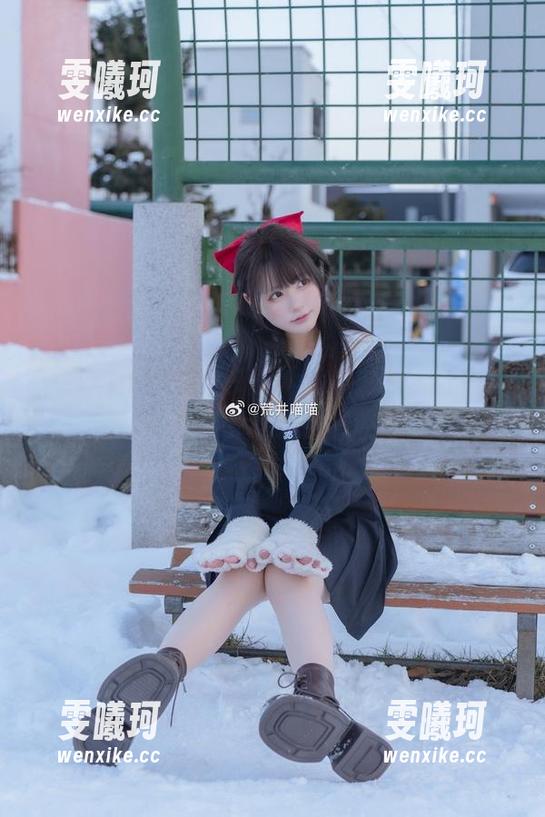 荒井喵喵 荒井喵喵专属睡衣写真图集更新,温暖与美丽交织,让人想要收藏!