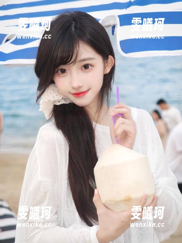 蜜桃社-伊素妍 蜜桃社 - 免费欣赏伊素妍的白裙写真,带你领略每一帧美图中蕴藏的独特气质与风格!