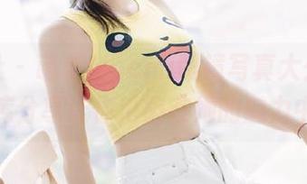 蜜桃社 – 萌美Moemi眼镜写真大公开，图库分享让你沦陷在她的魅力中！