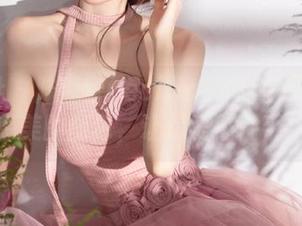蜜桃社 – 陆萱萱Cecilia的时尚秘笈：套装美图图包，让你爱不释手！