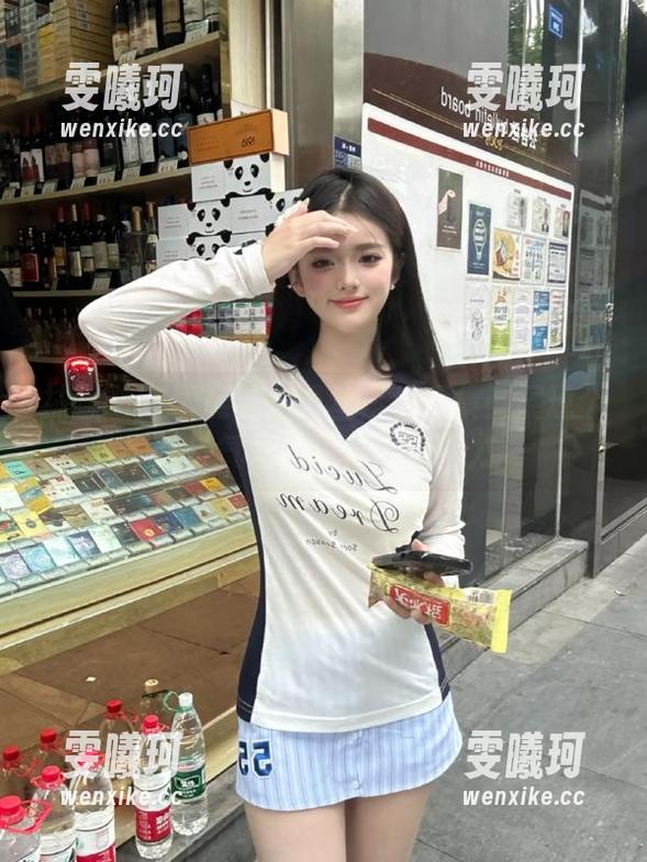 袜啵啵-雪糕 袜啵啵 - 雪糕私拍蕾丝素材合集:展现个性与气质的独特风格魅力