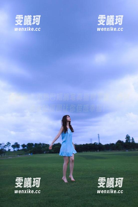 语画界 - 小热巴短裤写真福利集锦，绝对心水的原图让你倍感幸福！