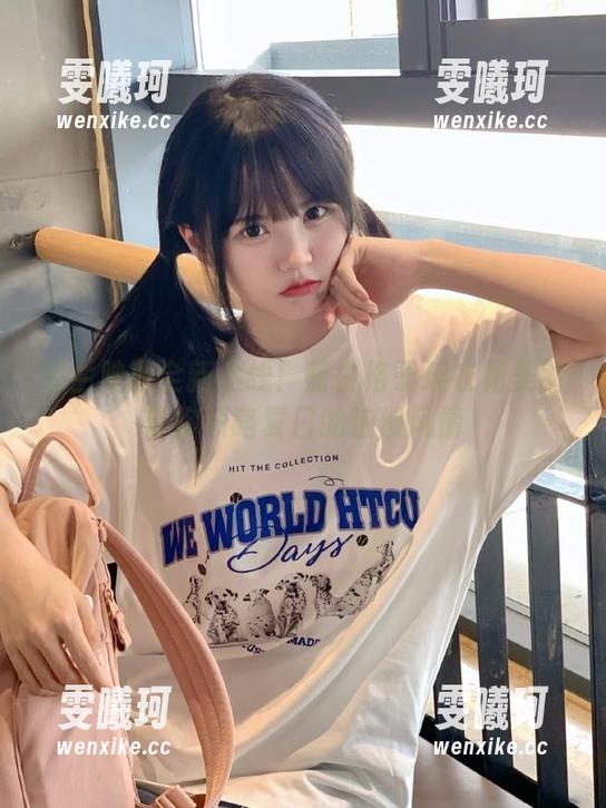 轻兰映画 轻兰映画全新上线!蓝白格子连衣裙美图带你领略夏日的浪漫风情