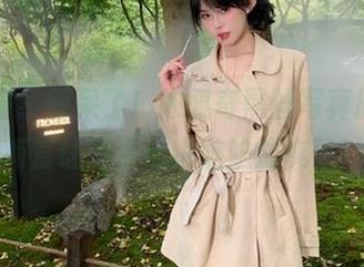 微密圈 – 惊呆了！陈佩奇黑丝写真原图，简直让博主们也嫉妒成疯子！