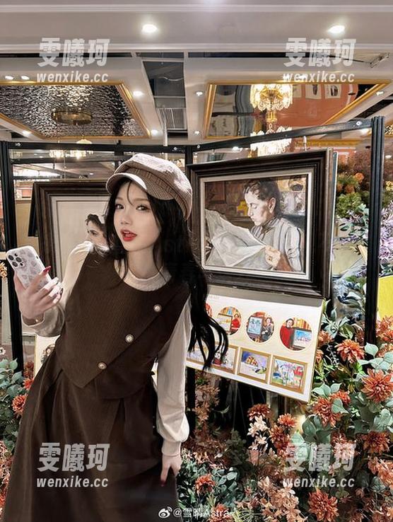 雪晴Astra 独家私拍:雪晴Astra短裙写真展现不一样的青春与活力