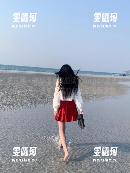 青豆客-梁莹Sugar 青豆客 - 神秘海岸线的梁莹Sugar泳衣美图精选:感受海洋的自由与无畏之美