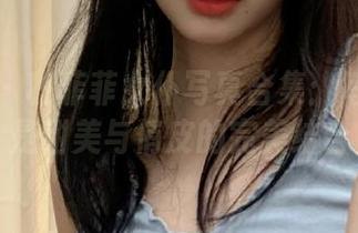 青豆客 – 穆菲菲女仆写真合集：每一张都是甜美与俏皮的完美结合