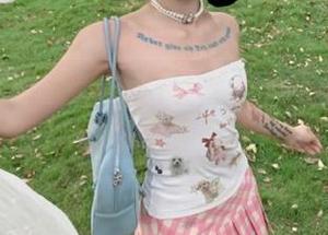 顽味生活 – 汪萌萌的连衣裙写真集：每一张原图都是时尚的象征