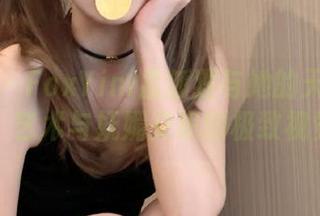 魅妍社 – FoxYini孟狐狸与她的天台高清图册：艺术与妩媚交织的极致视觉盛宴