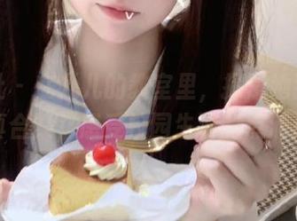 魅妍社 – 在九儿的教室里，探索她独特的写真合集，感受校园生活的点滴温暖