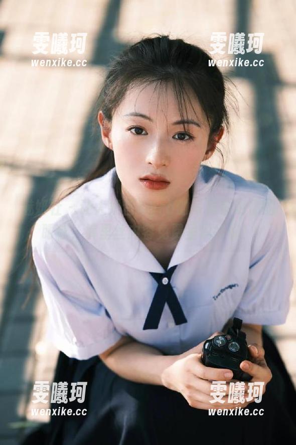魅妍社-大奶昔Kyra 魅妍社 - 让大奶昔Kyra的写真惊艳你的眼球,裤里丝内容免费呈现给你!